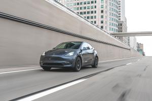 Tesla Model Y Long Range 2020 года  (NA)